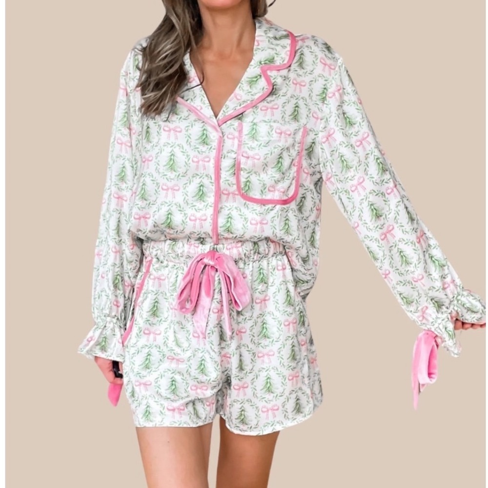 NWOT Peach Love California Coquette Christmas Pajama Set L White Pink Bows Trees